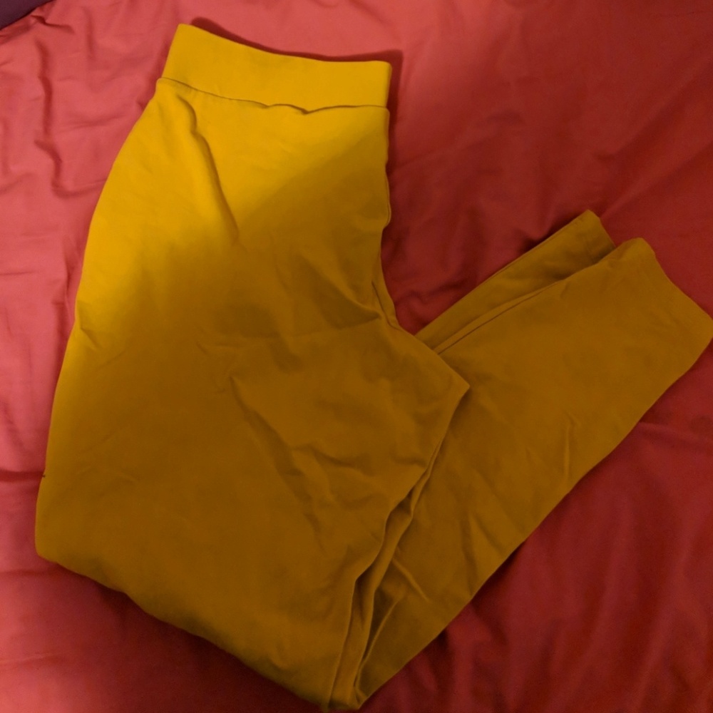 Torrid leggings, mustard